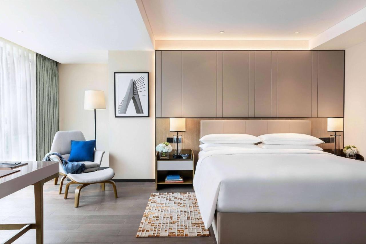 Marriott Executive Apartments Tsjoengking Buitenkant foto