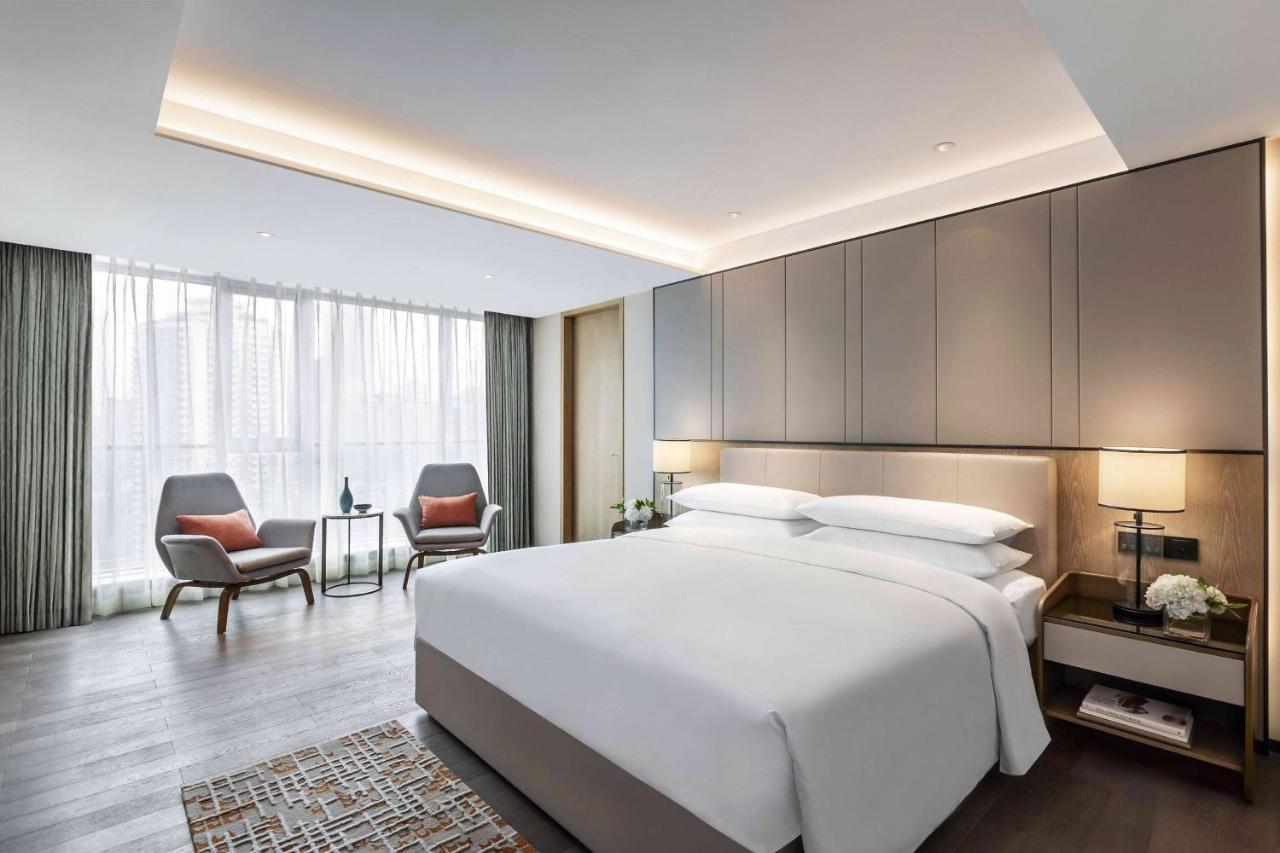 Marriott Executive Apartments Tsjoengking Buitenkant foto